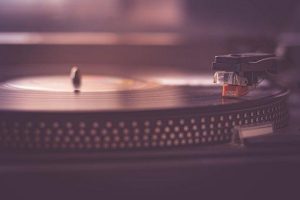 レコード専門の買取業者の買取方法は3つある