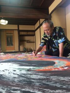 絹谷幸二の経歴